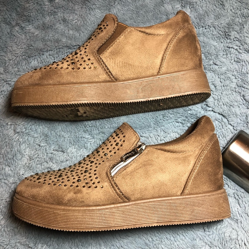 Tan Wedge Sneakers /Slip on loafers